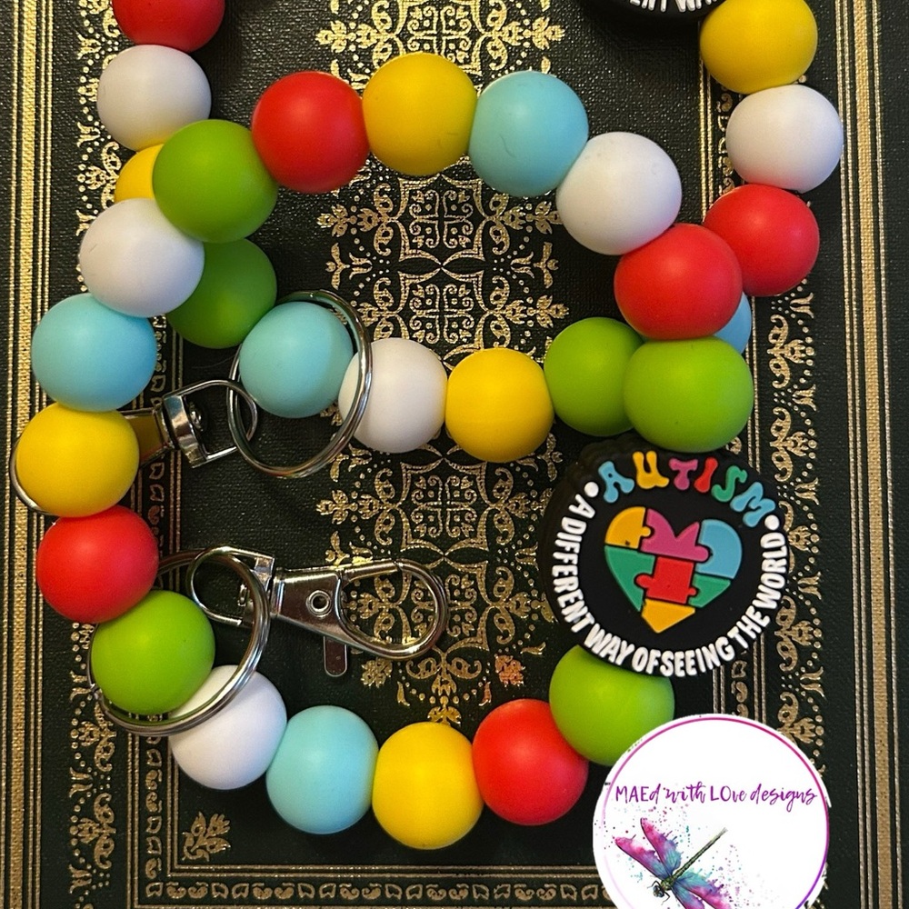 Autism awareness beaded key wristlet!